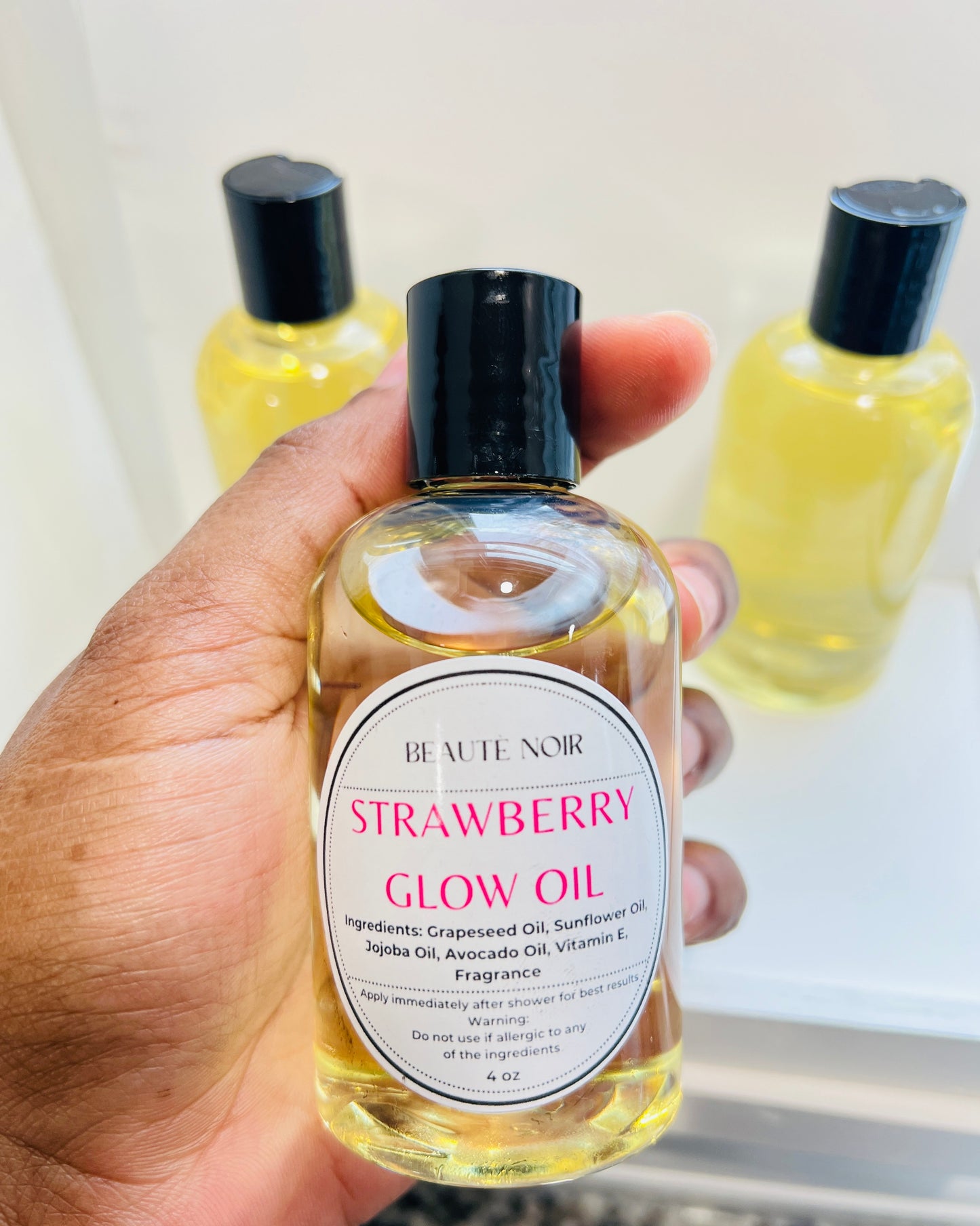 STRAWBERRY GLOW OIL