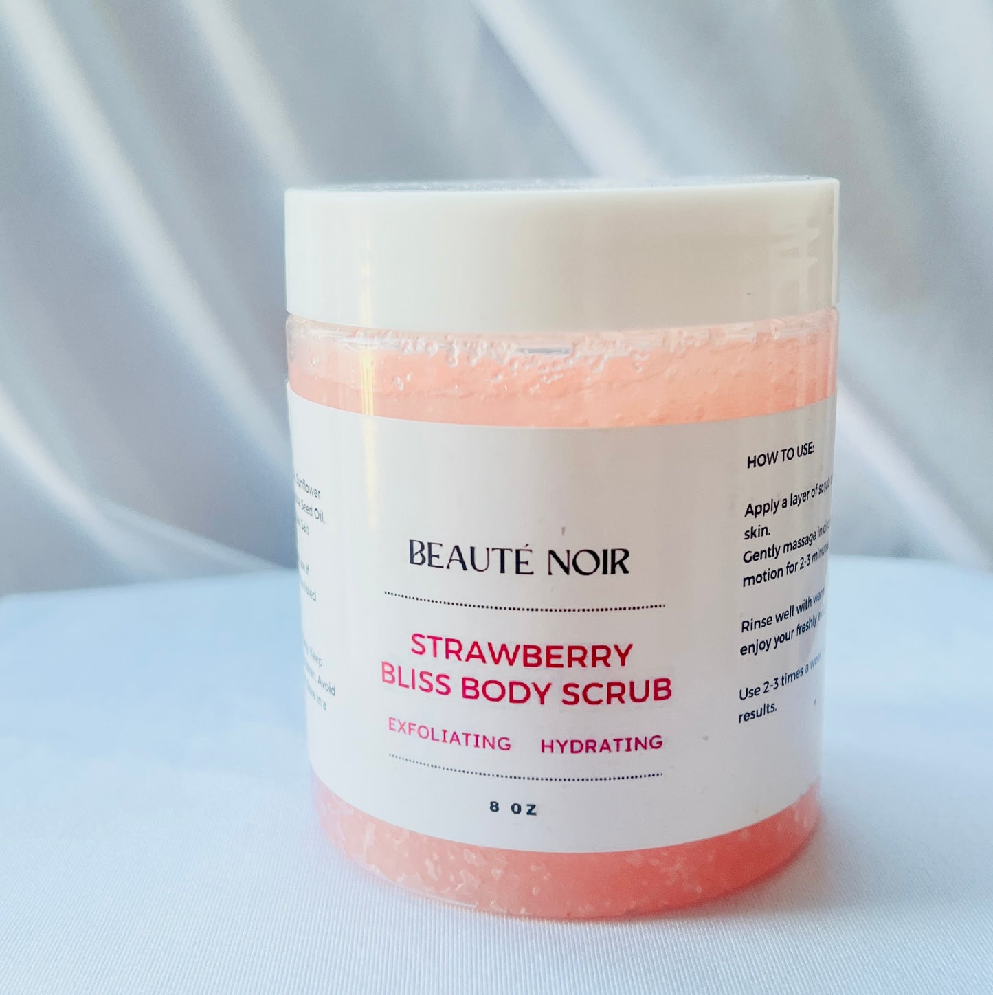 STRAWBERRY GLOW BODY SCRUB